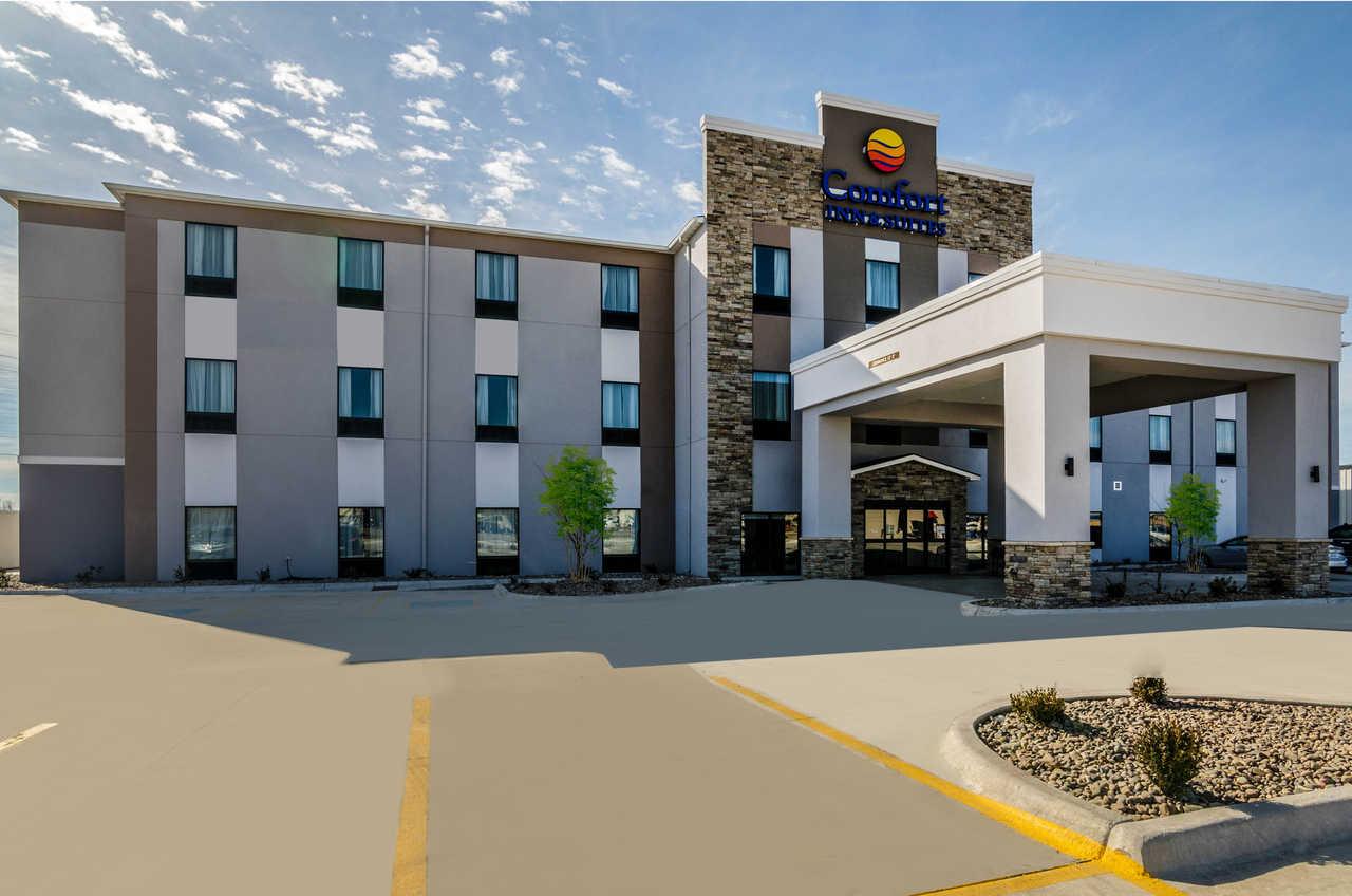 Comfort Inn & Suites Augusta Bagian luar foto